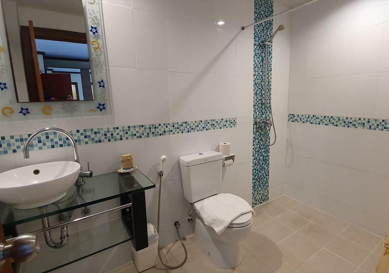 Patong Karlssons Hotel Zewnętrze zdjęcie